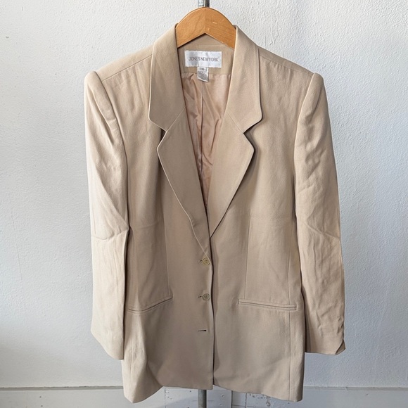Jones New York Jackets & Blazers - Vintage Jones New York Blazer Womens Size 10